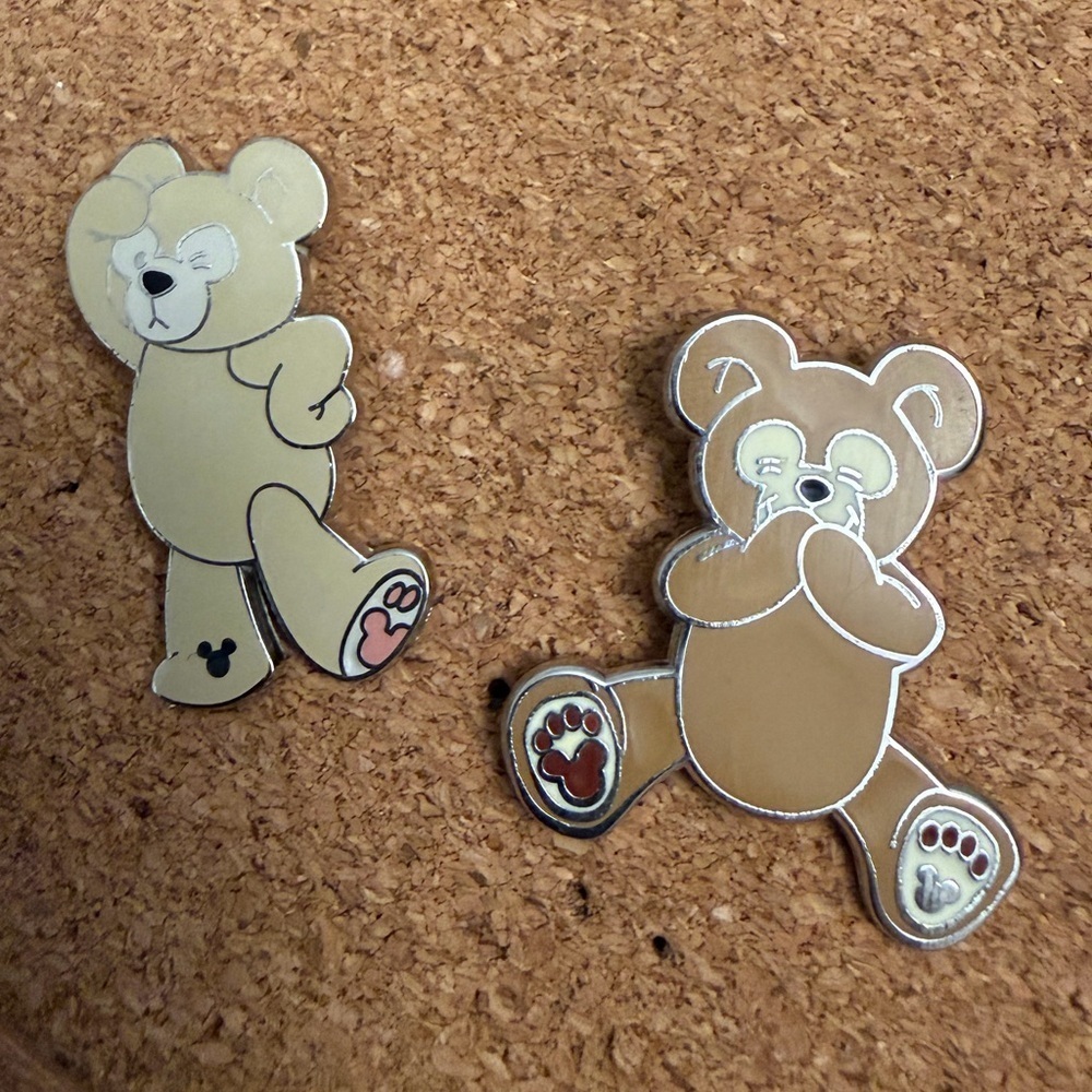 Authentic Disney Duffy the Bear Pin Set of Two